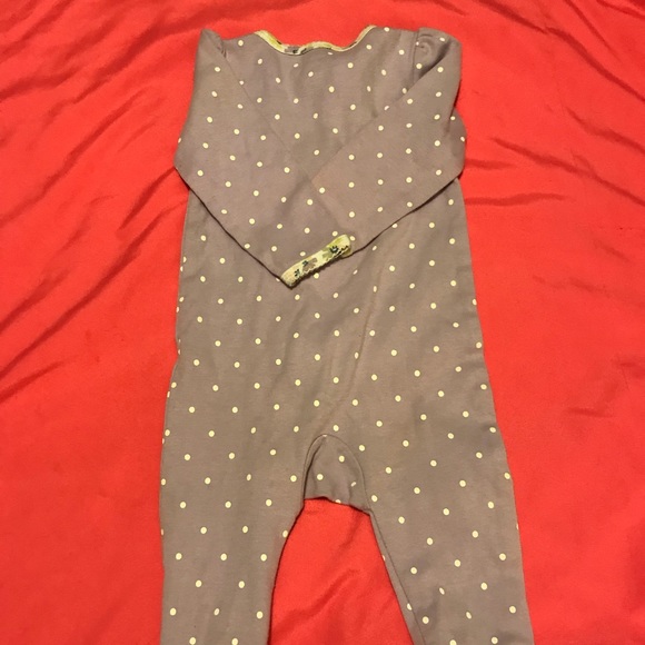 Pretty Little Girl Footed Romper/Sleeper Sz.9months $5 - Picture 2 of 4